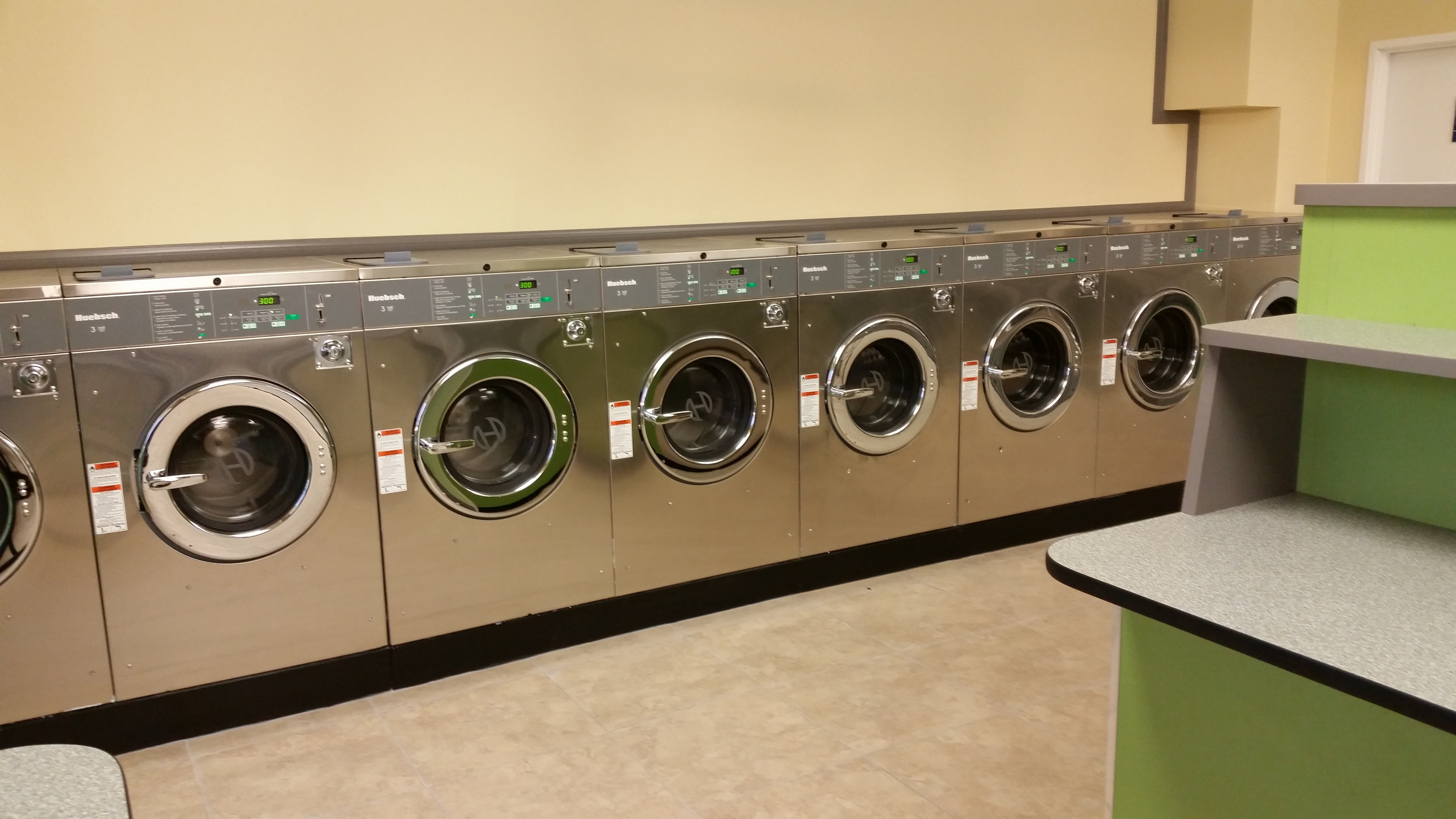 Minimalist Apartment Laundry Equipment with Simple Decor