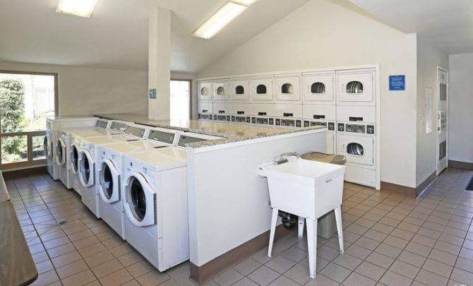 Huebsch laundryroom